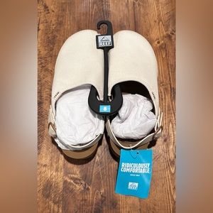Reef Cushion Sage HI Women's Clog Shoes White Size 8 NWT
